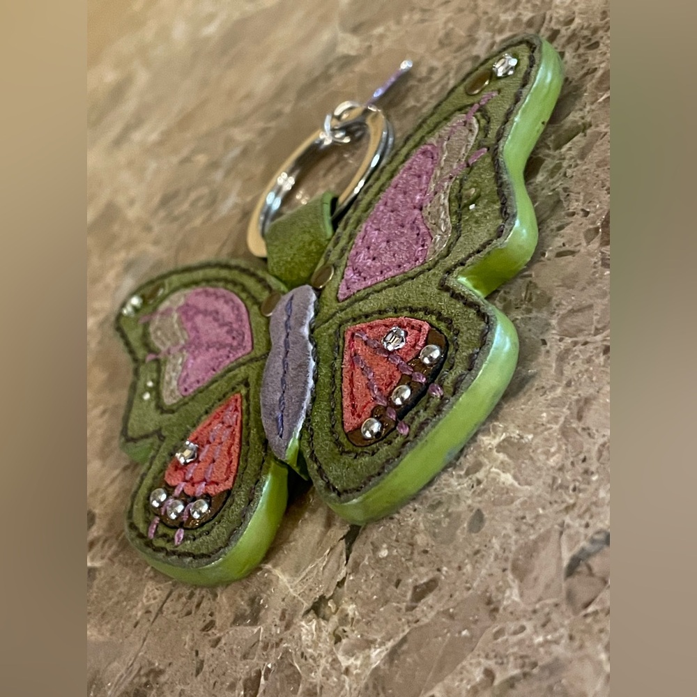 COACH HTF Large Green Leather Butterfly Keychain Bag Charm WITH Dustbag - Picture 8 of 17